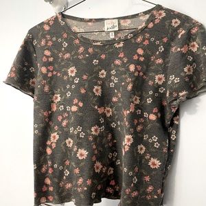 flowered t-shirt/ size M